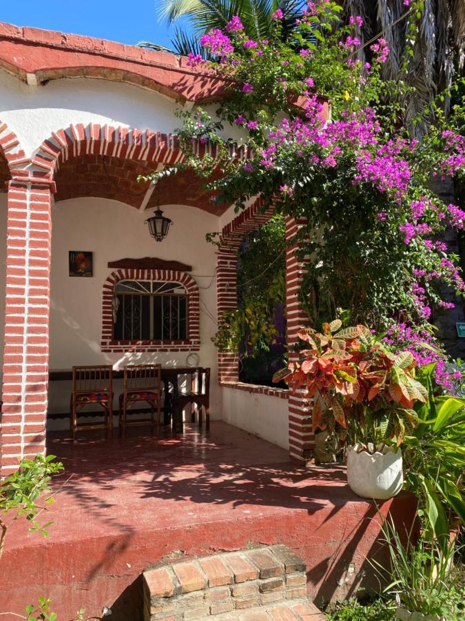 Delias Trailer Park Hotel Rincon de Guayabitos Exterior photo