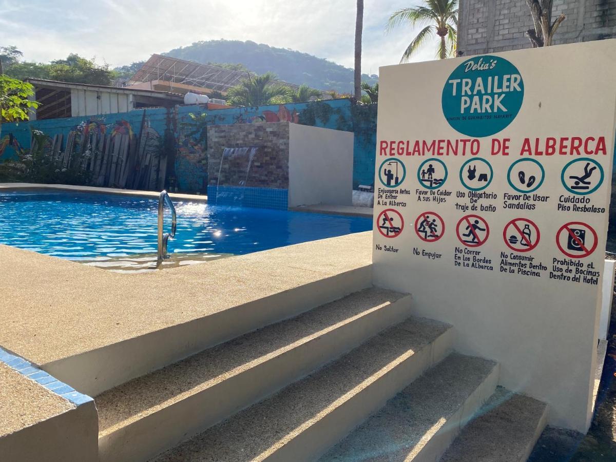 Delias Trailer Park Hotel Rincon de Guayabitos Exterior photo