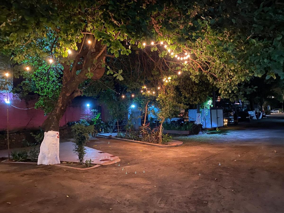 Delias Trailer Park Hotel Rincon de Guayabitos Exterior photo
